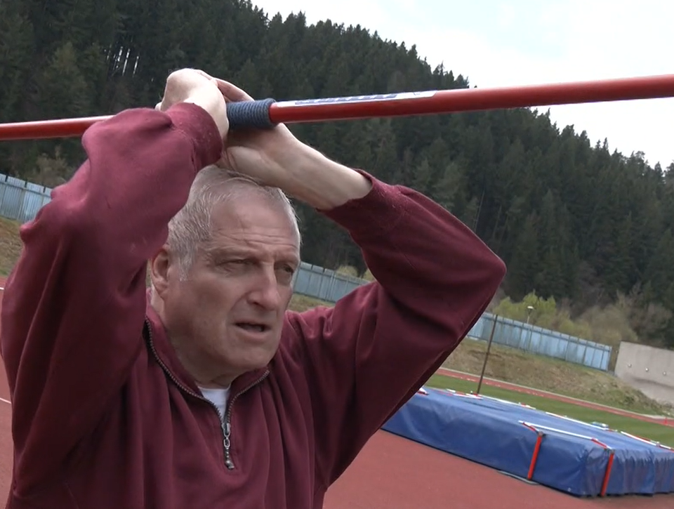 Vek je len číslo: 76-ročný Slovák sa stal majstrom Európy v hode oštepom