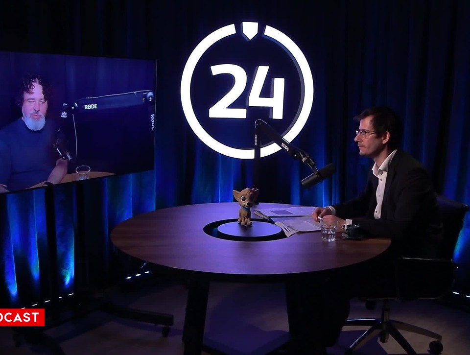 Sme v kaviarni: Fakle, vidly a povraz