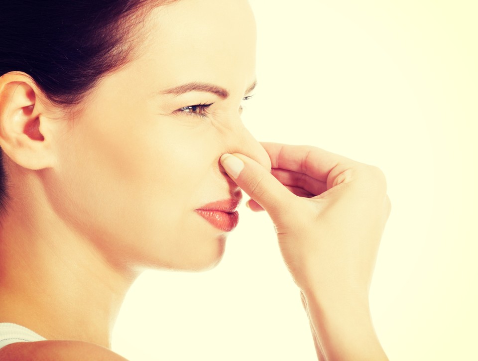 Cítite NEEXISTUJÚCE PACHY? Zrejme trpíte fantozmiou, môže to byť vážny príznak