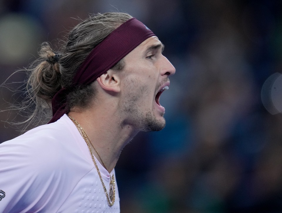 ZVEREV prvýkrát svetovou jednotkou