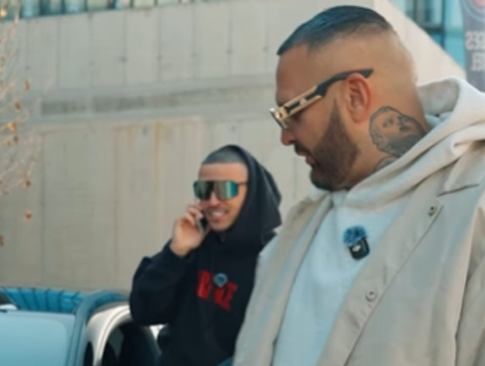 Slávny, ale blbý! Rytmus schytal vo videu, ktoré zverejnila Lucie Bílá, poriadnu urážku!