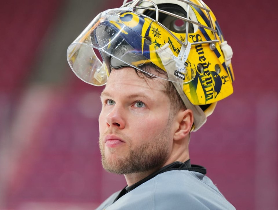 Brankár Minnesoty sa počas zápasu pozvracal