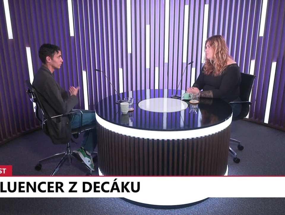 Influencer z decáku