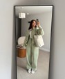 Nákupné maniačky - zelená farba v outfitoch