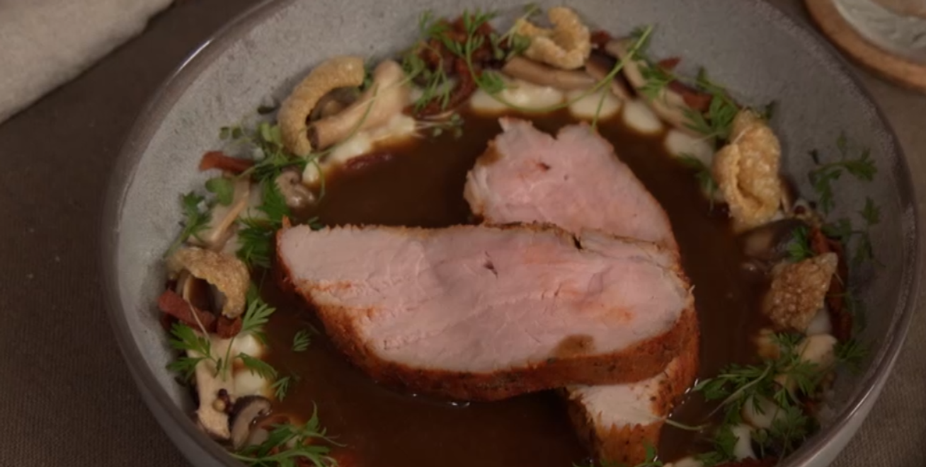 Hlavné jedlo: Koreň od svinky