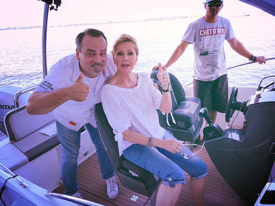 To musíte počuť: Vondráčková skvele spieva v japonskom aj maďarskom jazyku!