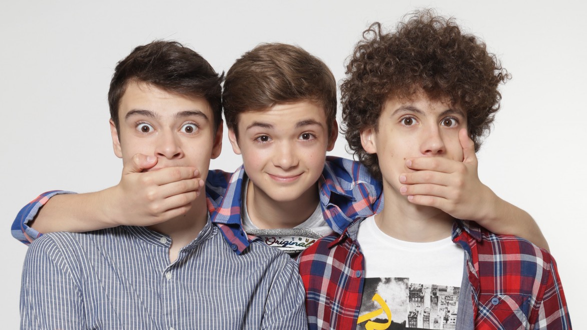 NAŠI sa vedia odviazať aj pri fotení: Bláznivé grimasy a neskrývaná radosť vás pobavia!