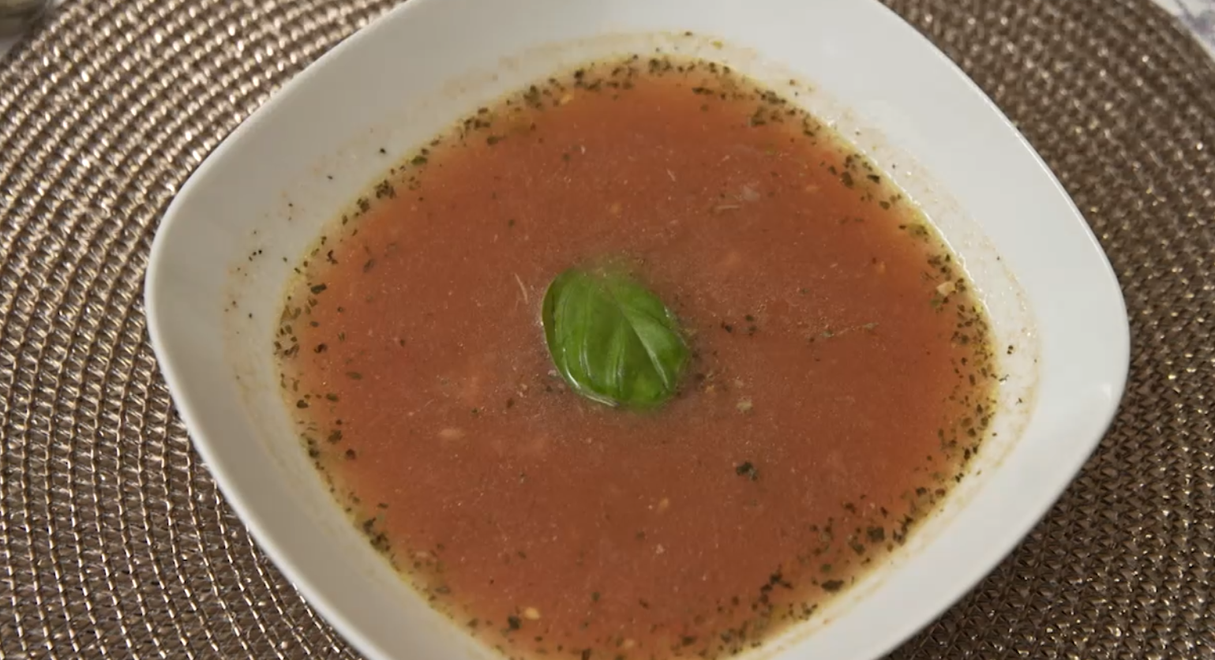 Polievka: 50 stupňov červenej