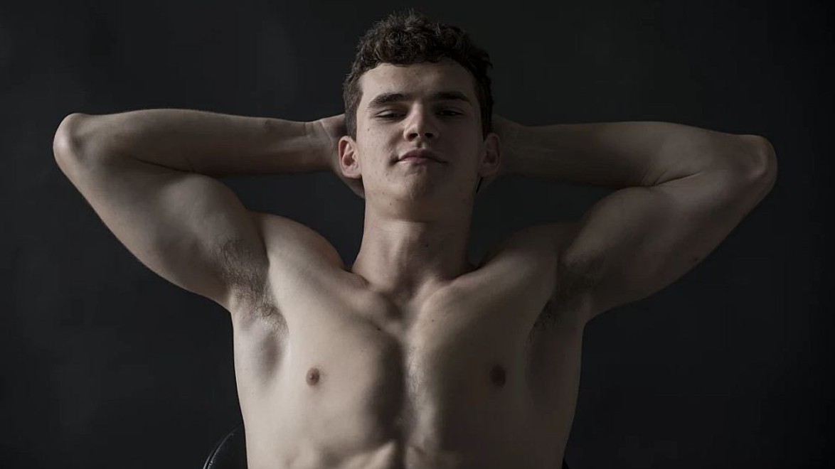 Zo štíhleho neviniatka z Divokých koní je sexi svalovec: Keselý sa ukázal v plnej kráse!