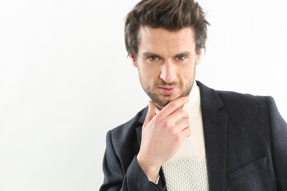 V Paneláku si zahrá nový krásavec!