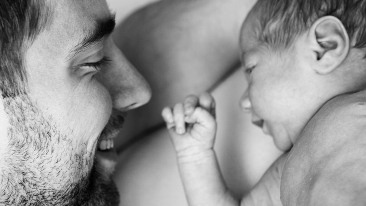 Otecko pri pôrode: Áno, nie, prečo a či vôbec...