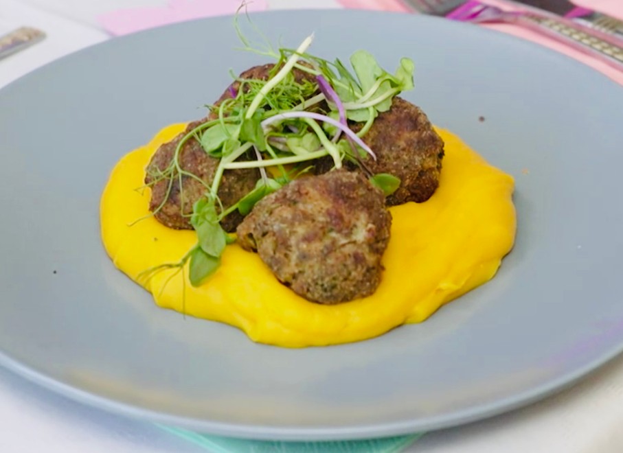 Hlavné jedlo: Zelená guľovačka