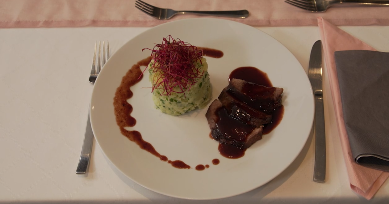 Hlavné jedlo: Donald a Daisy v Amerike