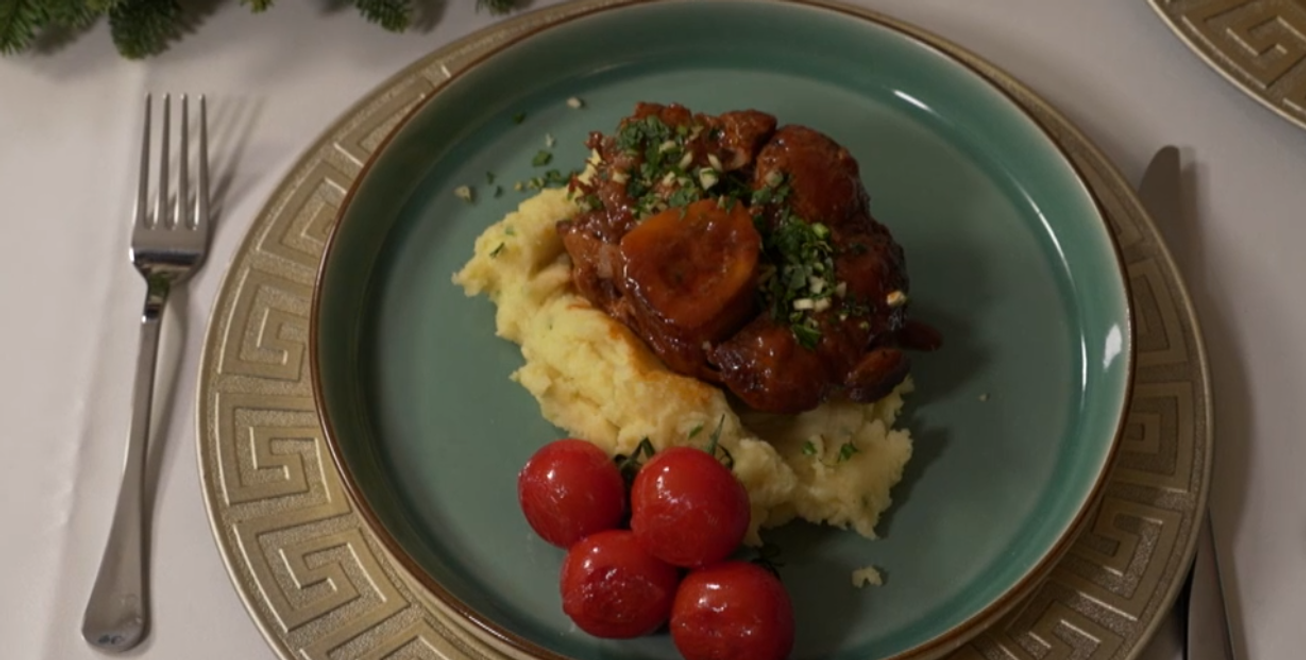 Hlavné jedlo: Okolo svojej vlastnej osi