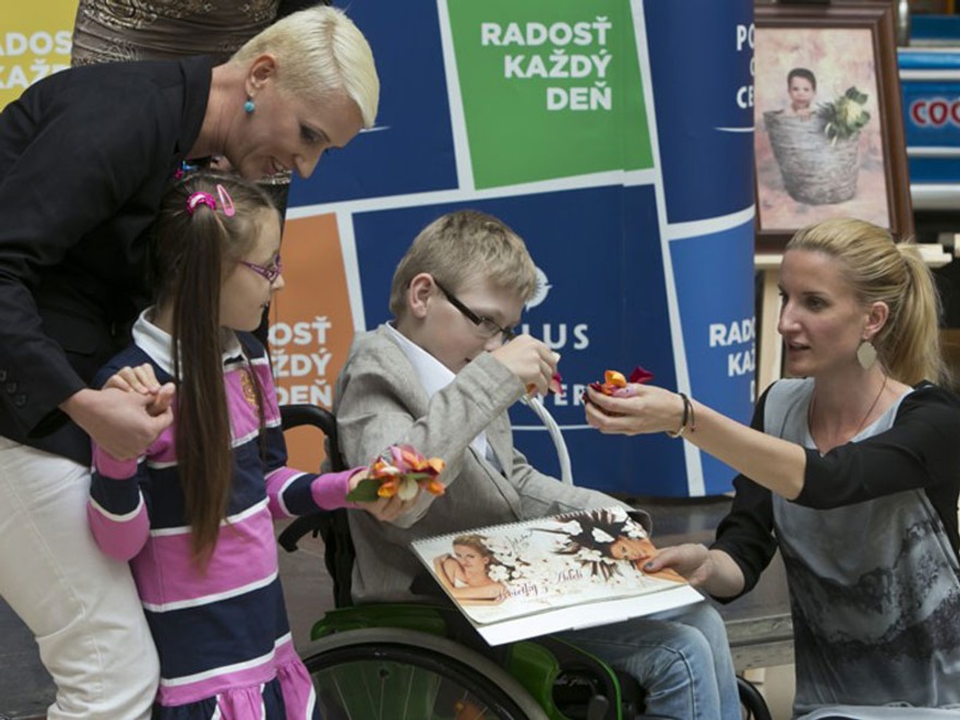 Pomôžme deťom: Fotografka Katka Rogel Husenicová nafotila nový kalendár