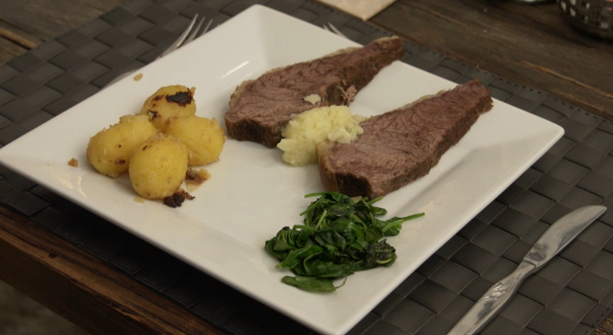 Hlavné jedlo: Cisársky valčík