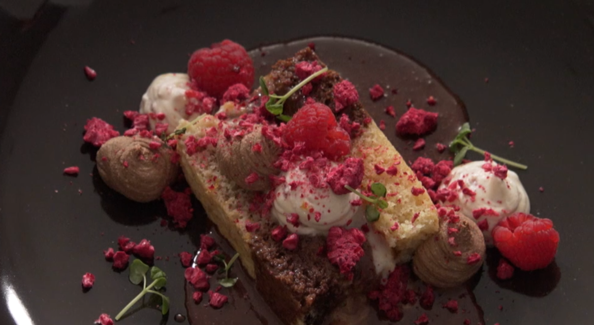 Dezert: Keď sa stretne zlato a pohár