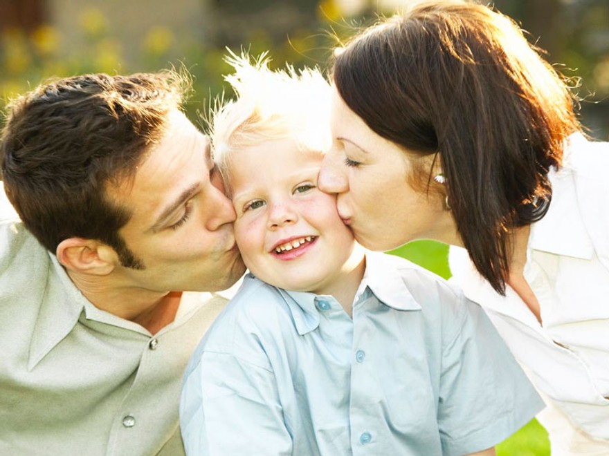 TERAPIA láskou: Dotýkate sa svojich detí dosť často?