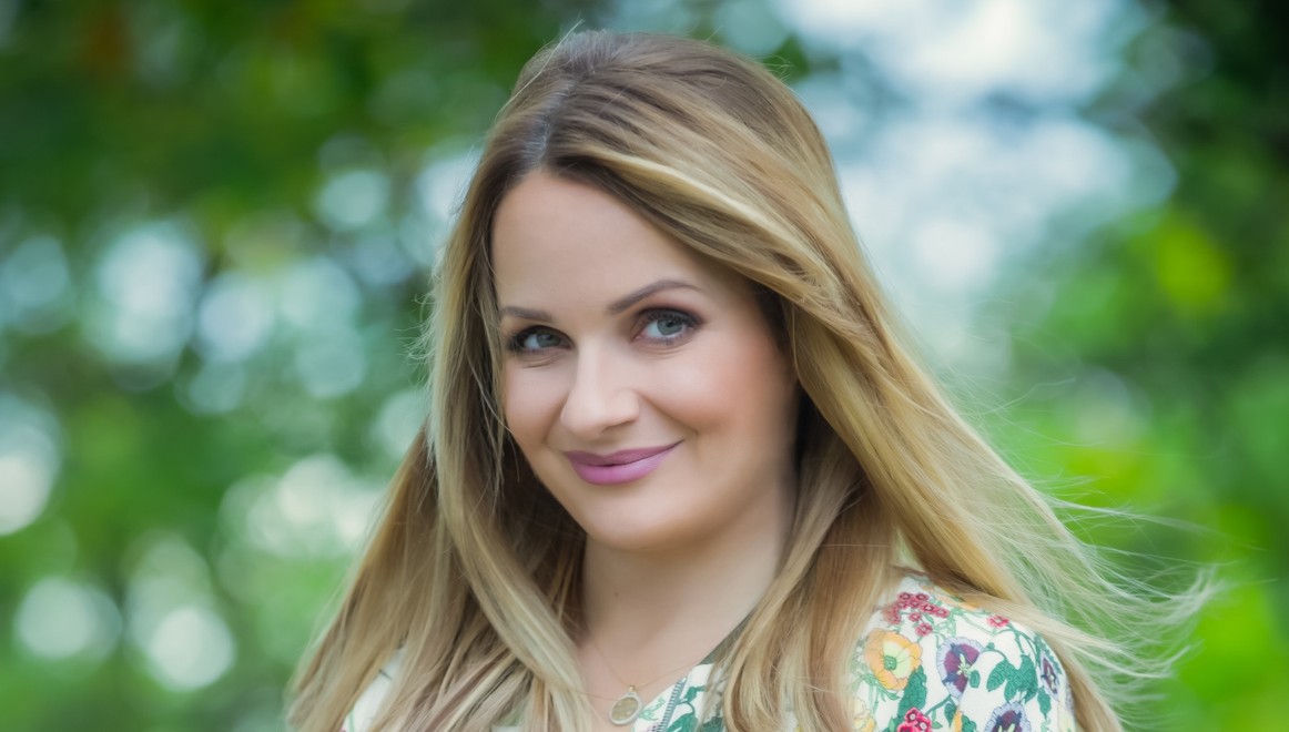 FOTO: Už len pár týždňov do veľkého dňa. Takáto krásna je v týchto dňoch Zuzka s bruškom!