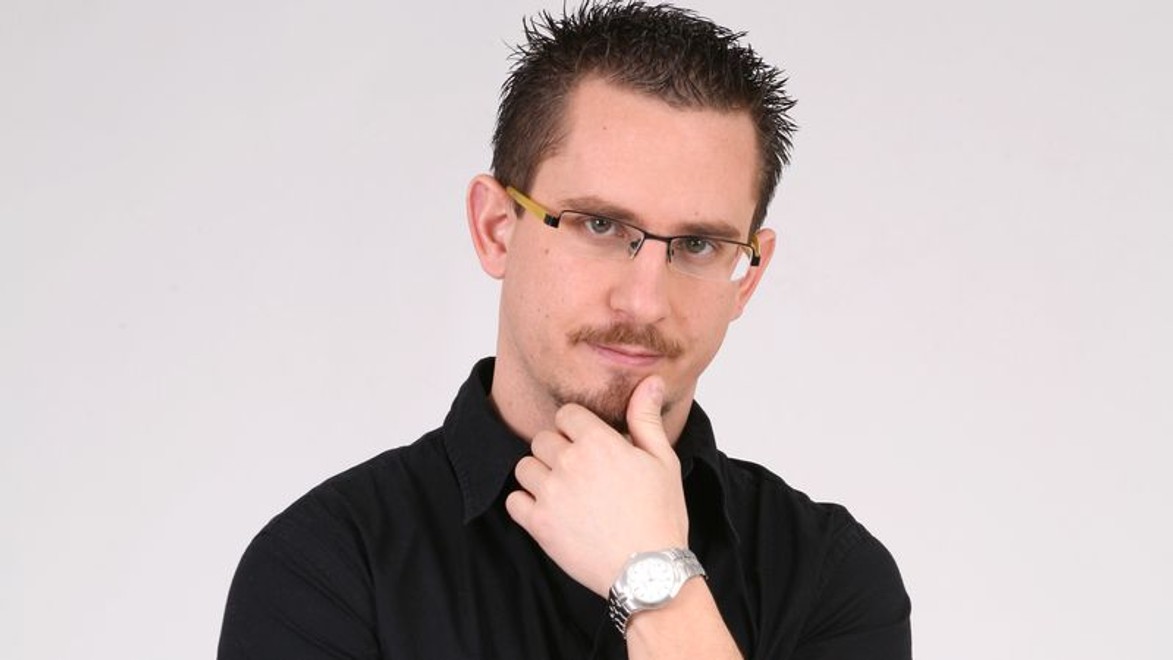 Prajem si neposlušných politikov a demonštrácie!