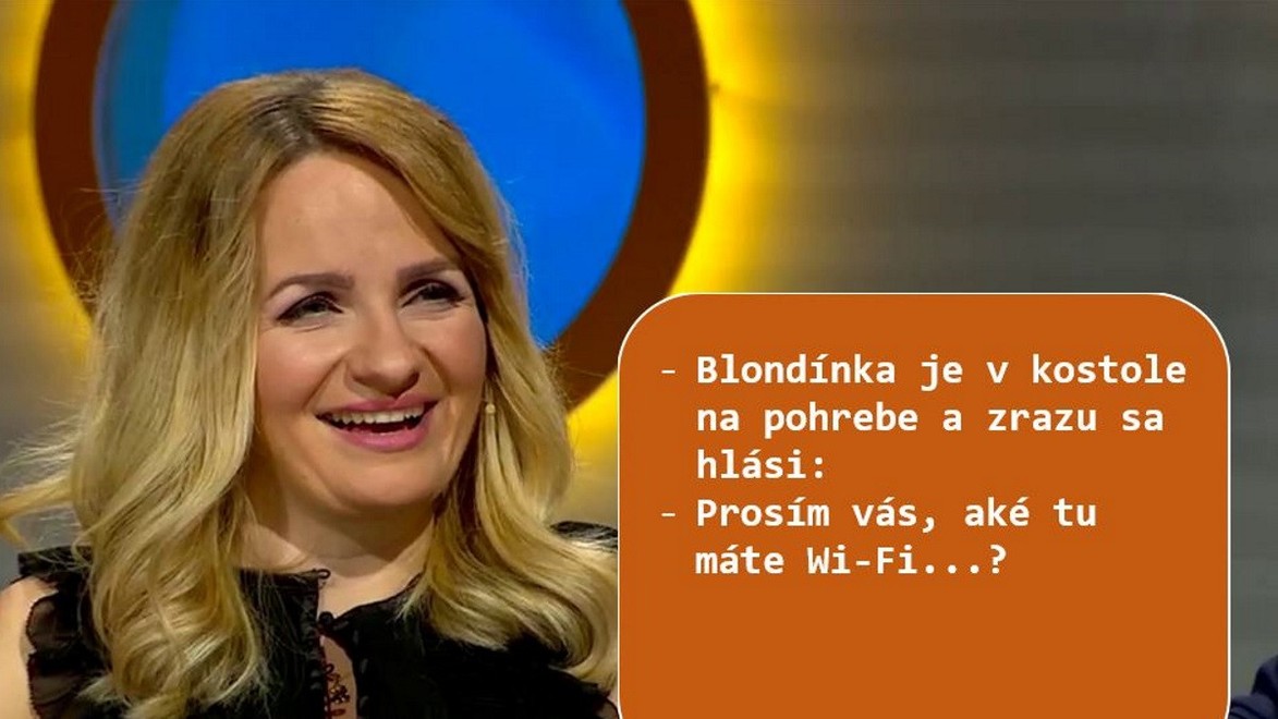 Blondínka nenechala svojej povesti nič dlžná: Trapas v kostole kvôli wifine!