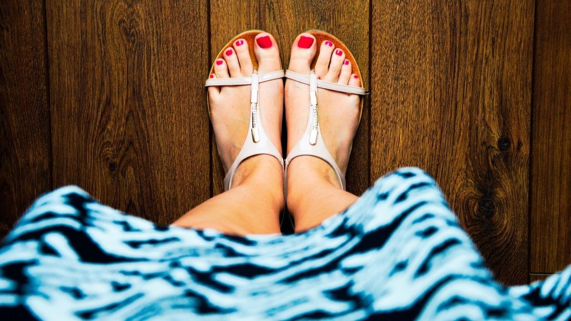 Otlaky z nových topánok trápia väčšinu žien: 3 tipy, s ktorými ich naozaj roztiahnete!