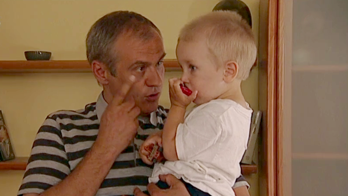 Všimli ste si? Panelák má opäť nového Gargamela!