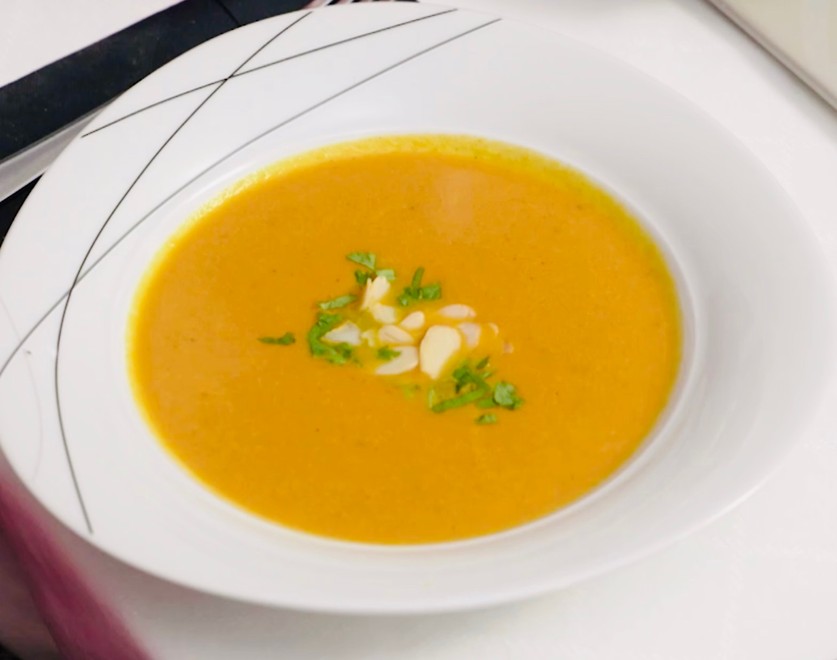 Polievka: Opičie úmysly