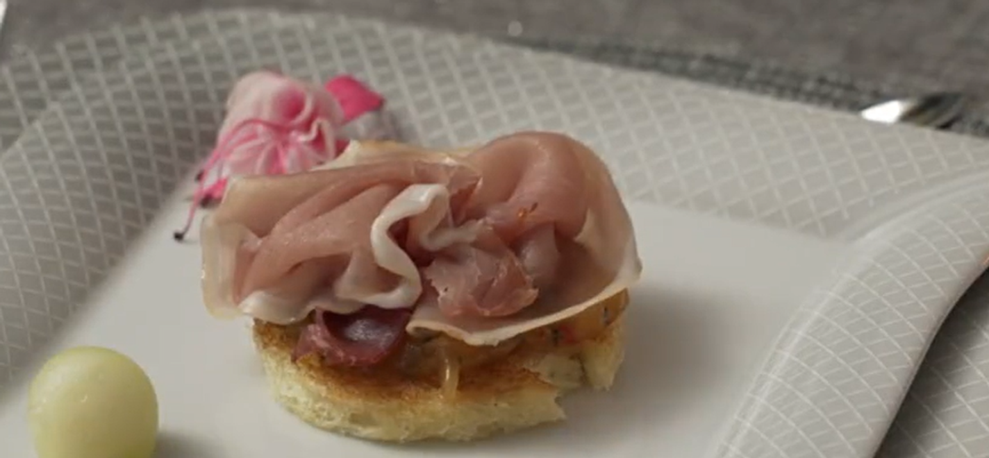 Predjedlo: Ruža z mäsa