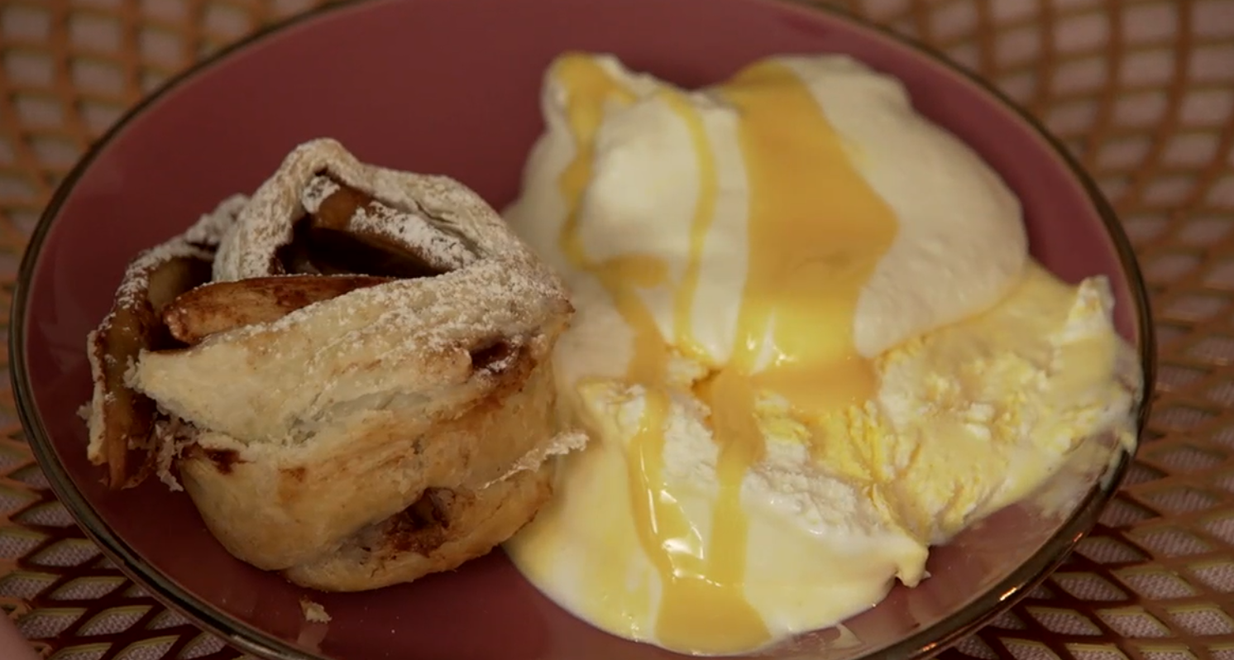 Dezert: Pečené ruže