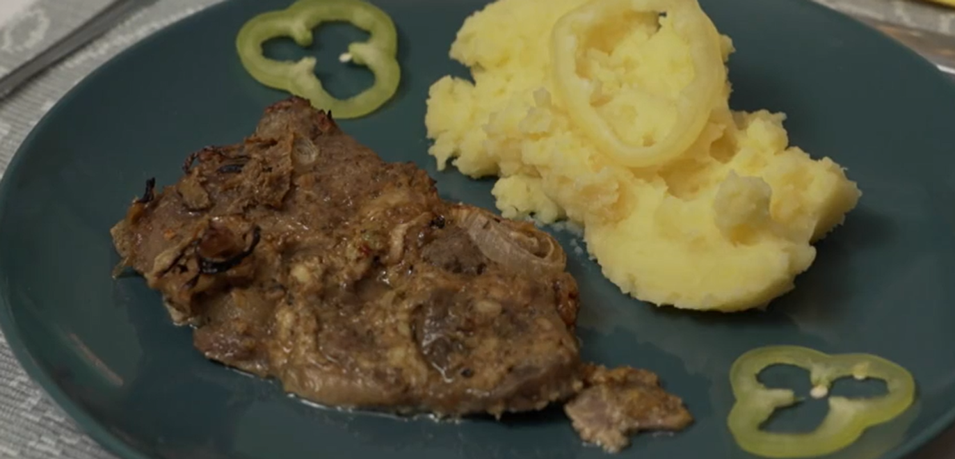 Hlavné jedlo: Strč prst skrz krk