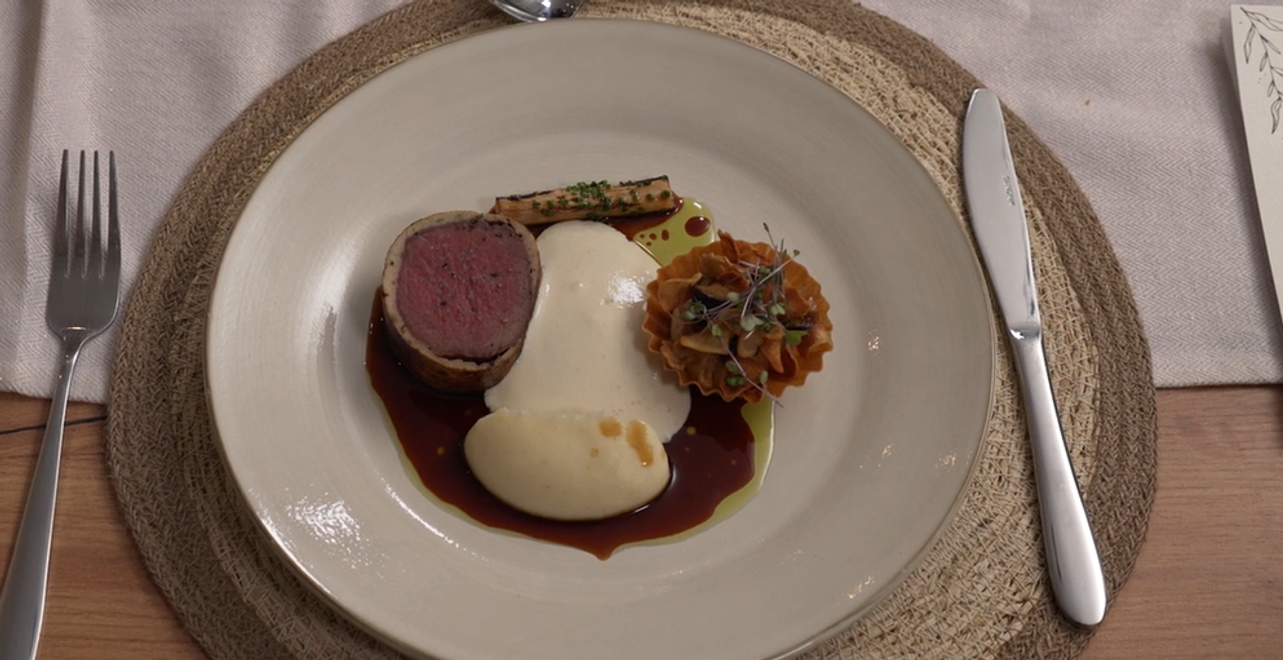 Hlavné jedlo: Parohatý hadomor