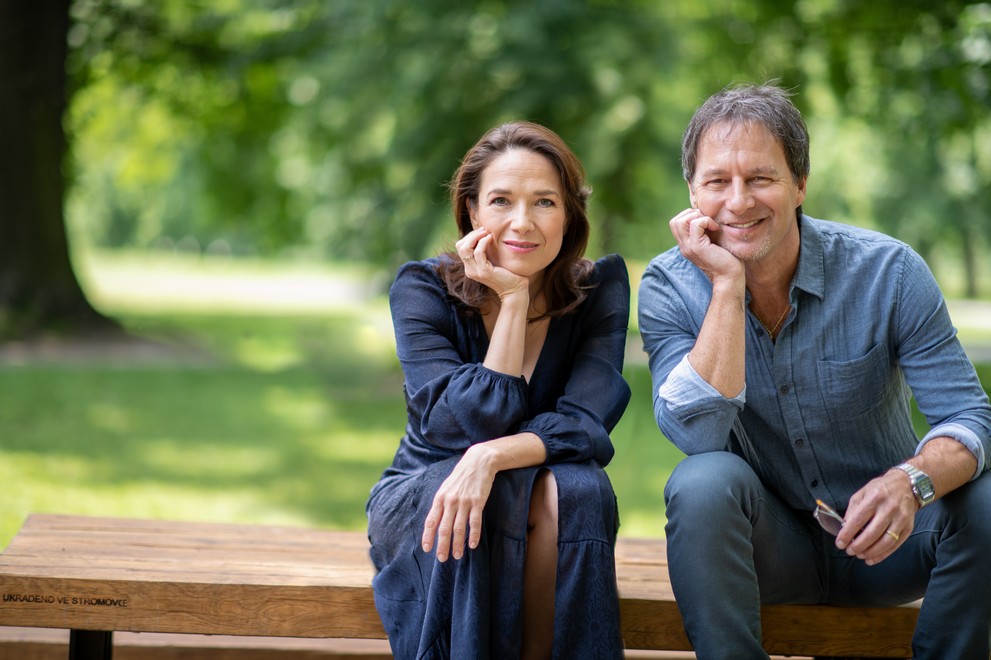 Pavol Habera nahral titulnú skladbu k filmu Nikdy nehovor nikdy: Pozrite si videoklip