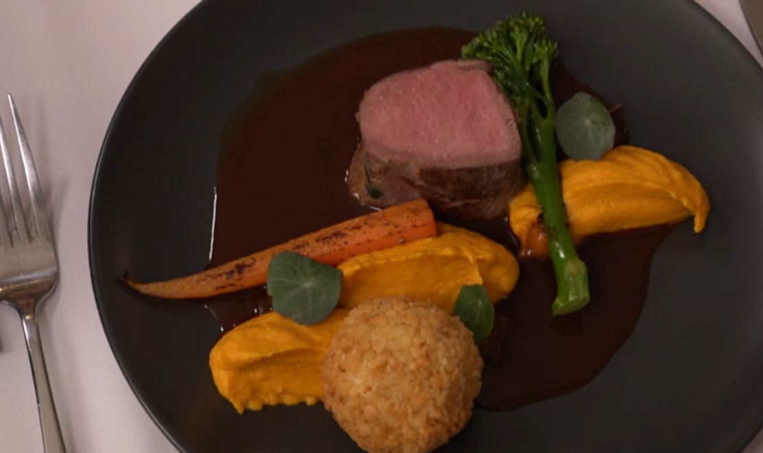 Hlavné jedlo: Les v dyme