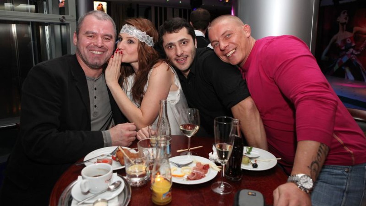 Ako sa bavíme, keď nesedíme v base...