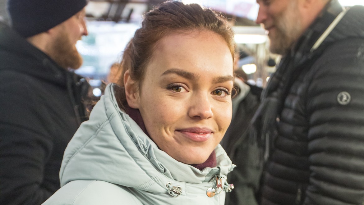 Hviezda nového trháku JOJky vás dostane: Mary Havranová v sexi svadobných šatách!