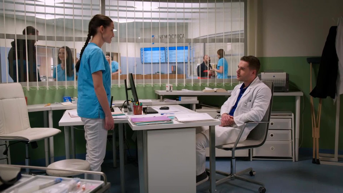 Nemocnica bola TOP nespravodajským programom utorka s dosiaľ najvyššou sledovanosťou sezóny, v pondelok vyhral nad večernou konkurenciou seriál Hranica