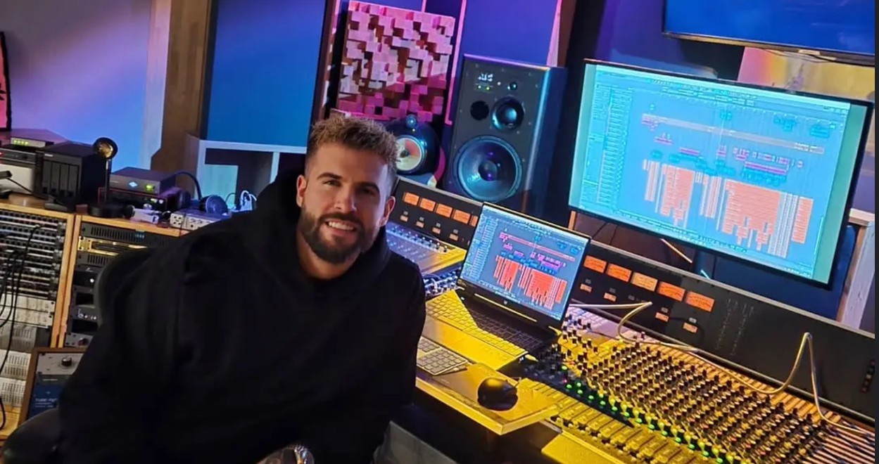 Výnimočný projekt, ktorého súčasťou je aj speváčka Tina, hlási prvý úspech! Sila Hudby od producenta Fillipiana vypredala koncert v Trnave!