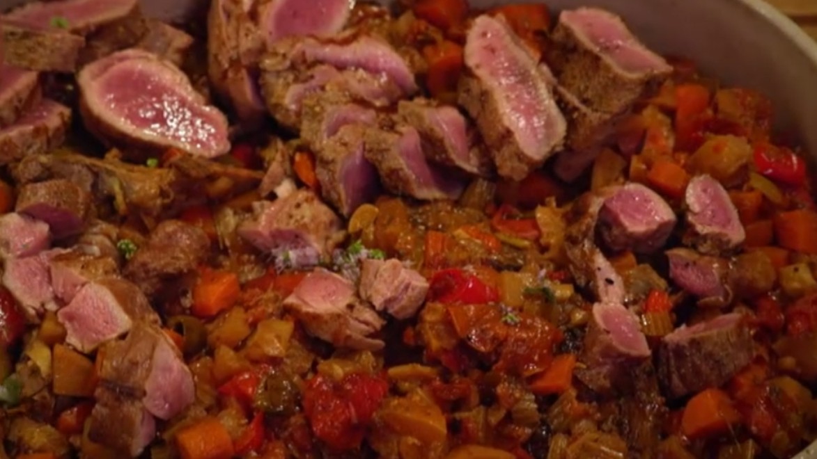 Hlavné jedlo: Mliečne jahňa