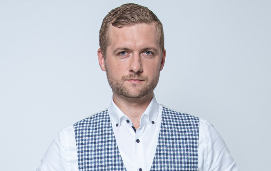 V relácii Na hrane bude opäť horúco! Ktorí politici sa stretnú v štúdiu?