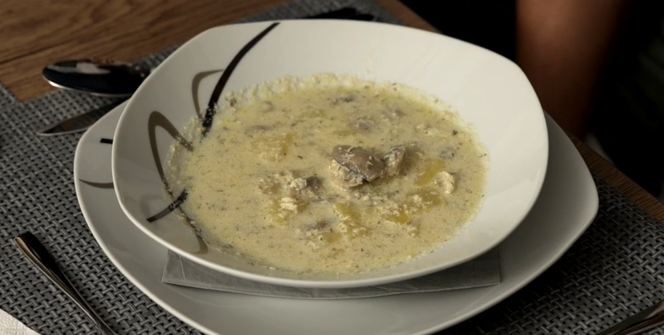 Polievka: Hele vole, kde pak máš obrousek?