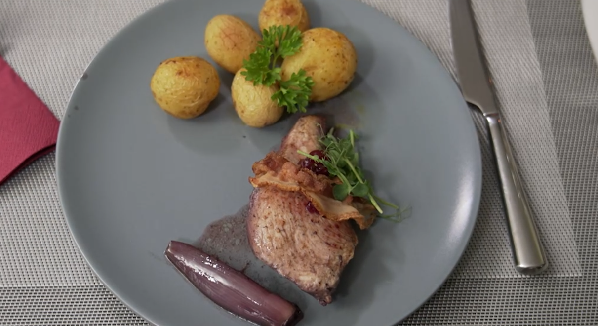 Hlavné jedlo: Čin čin s cibuľkou