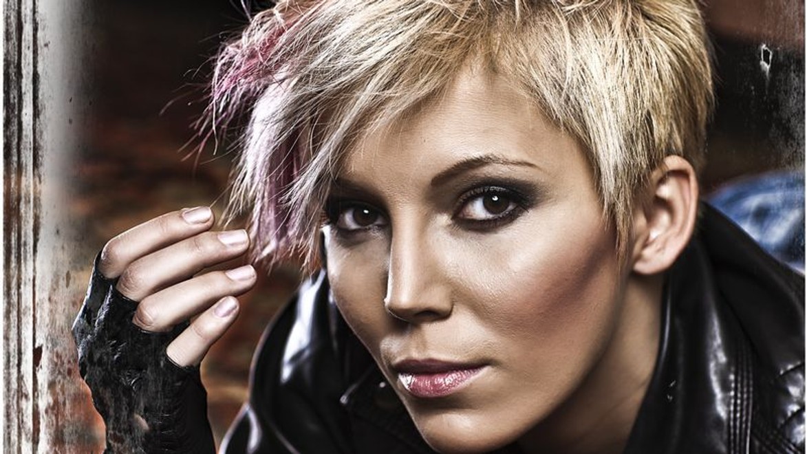 Viditeľne iné šaty