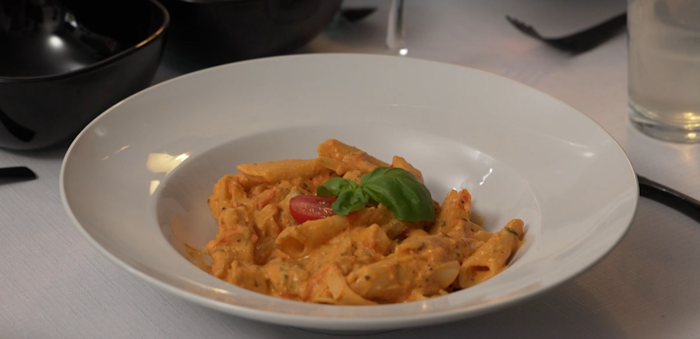 Hlavné jedlo: Tutududú