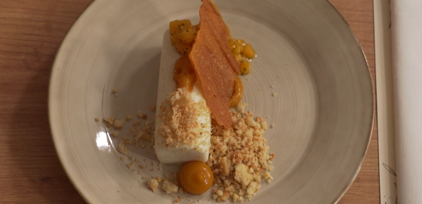 Dezert: Finom Bombón