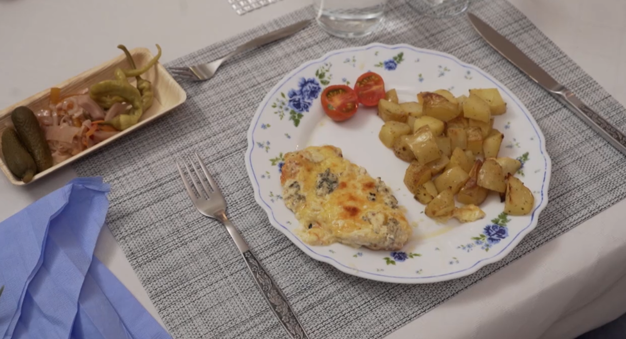 Hlavné jedlo: Kalorický október