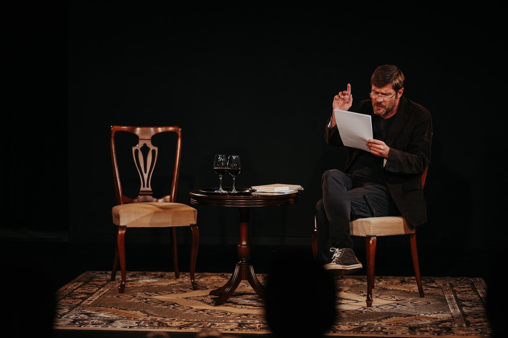 Séria literárno-hudobných večerov v podzemí Spišského divadla: Milo Kráľ privíta autora kultového komiksu!