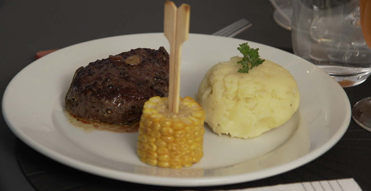 Hlavné jedlo: Kávboj story