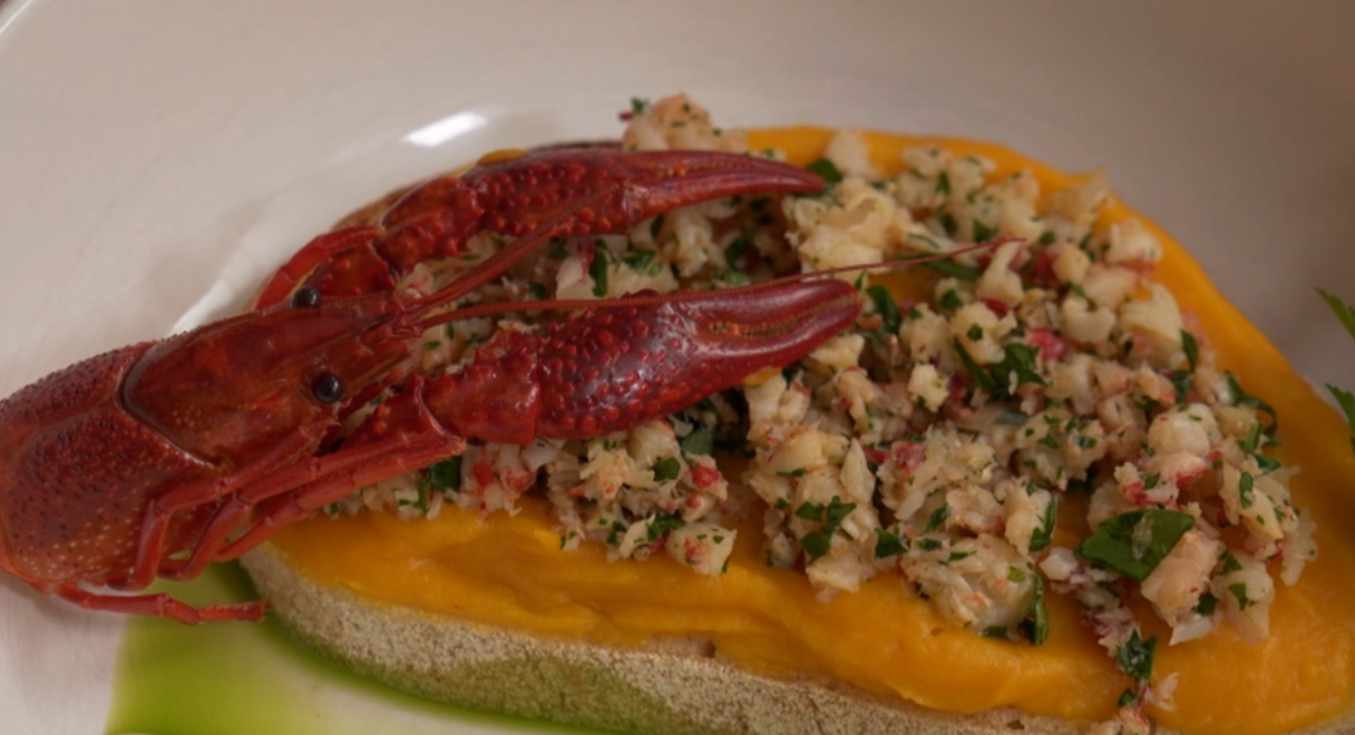 Predjelo: Cúvaním k sopke Usu