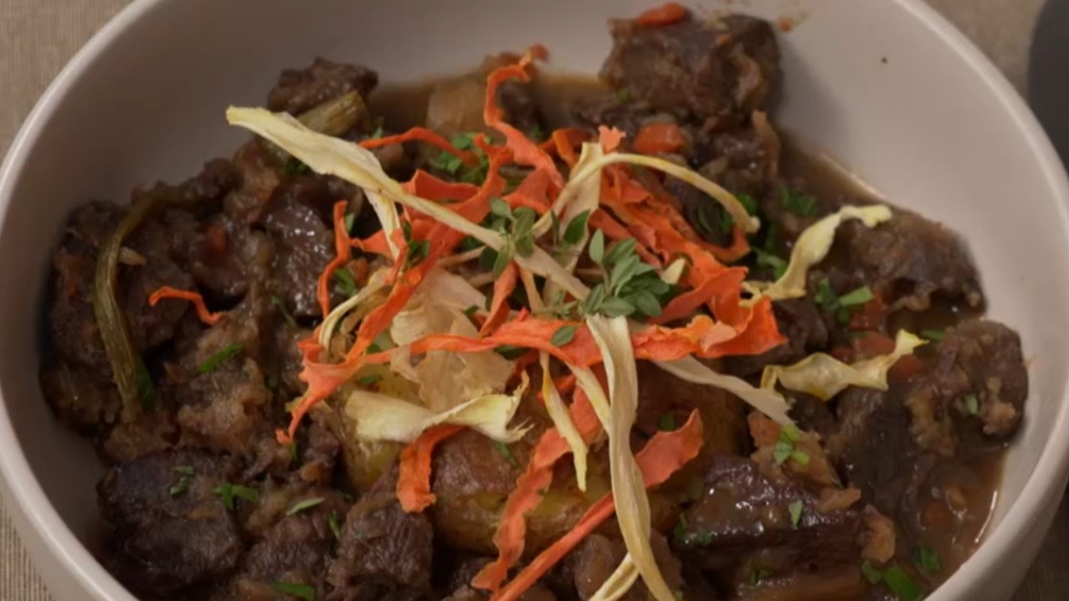 Hlavné jedlo: Carbonnade Flamende